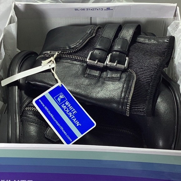 WHITE MOUNTAIN Shoes Women's Mazed Tall Shaft Boot - Picture 9 of 9